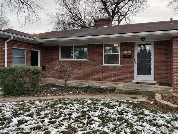 Saint Clair Shores, MI 48081,22000 YALE Street