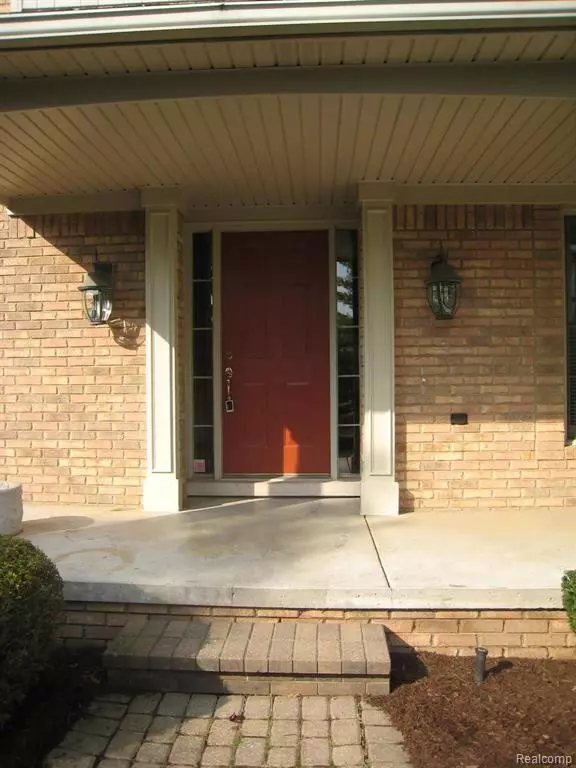 Northville, MI 48168,40309 HICKORY Court