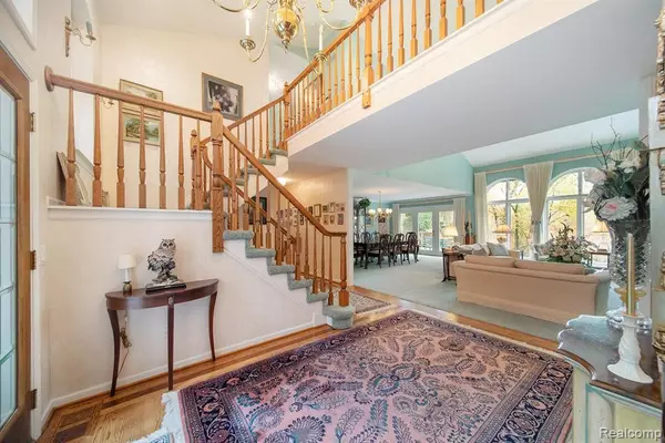 Farmington Hills, MI 48331,27934 COPPER CREEK Lane