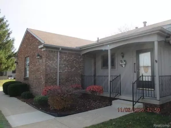 South Lyon, MI 48178,12352 Cambridge