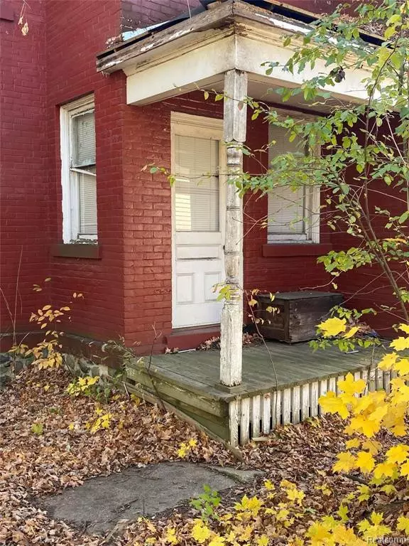 Albion, MI 49224,208 W MULBERRY Street