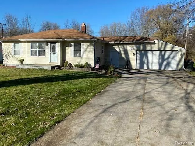 Shelby Twp, MI 48316,7685 METZ Drive