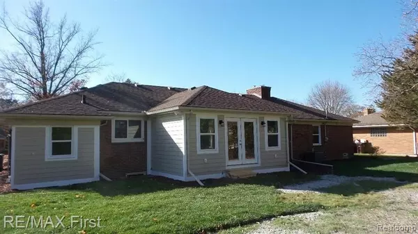 Grosse Pointe Woods, MI 48236,1140 S RENAUD Road