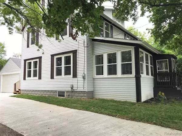 4740 ORCHARD LAKE Road, West Bloomfield, MI 48323