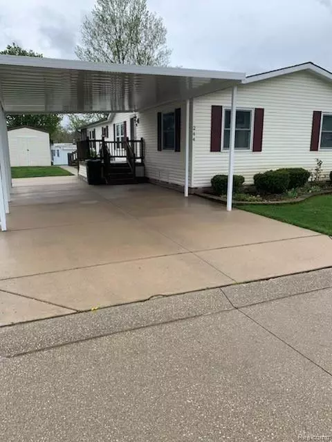 White Lake, MI,244 Cranberry Beach