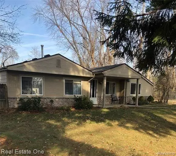 30150 ELDRED Street, Farmington Hills, MI 48336