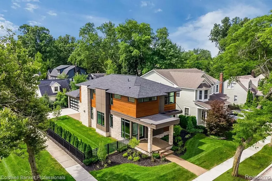 1996 Webster Street, Birmingham, MI 48009