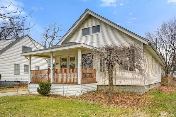Ferndale, MI 48220,215 E HAZELHURST Street