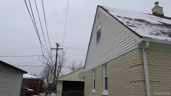 Roseville, MI 48066,18051 Frazho Road