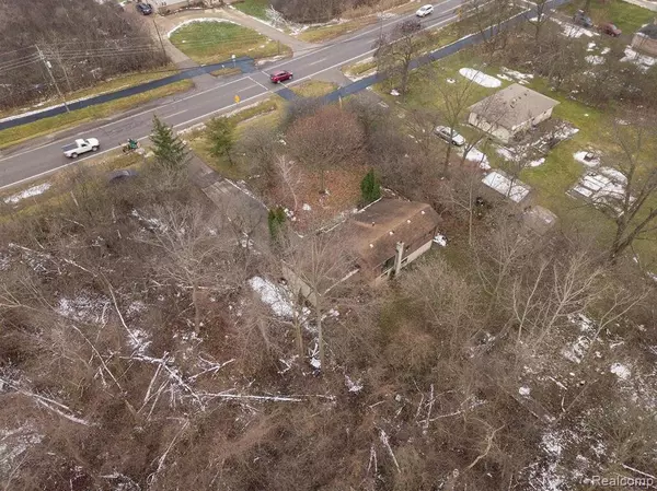 Grosse Ile, MI 48138,19760 Meridian Road