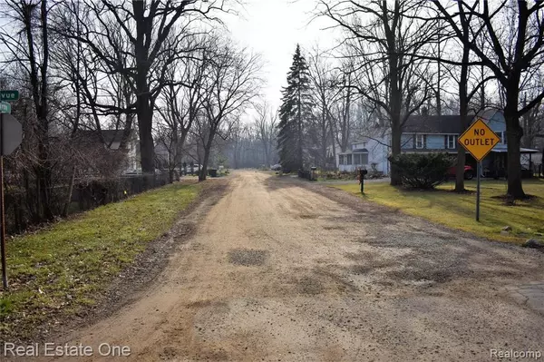 Grosse Ile, MI 48138,8269 BELLEVUE Road