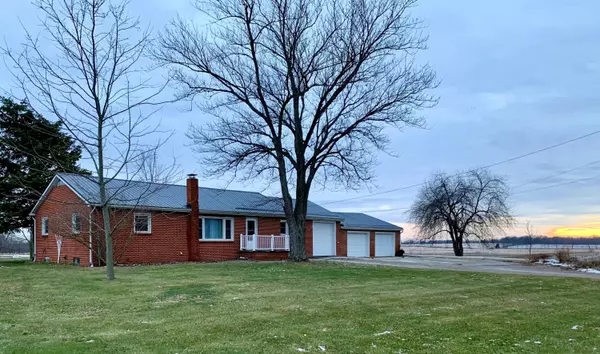 6491 S County Line Road, Litchfield, MI 49252