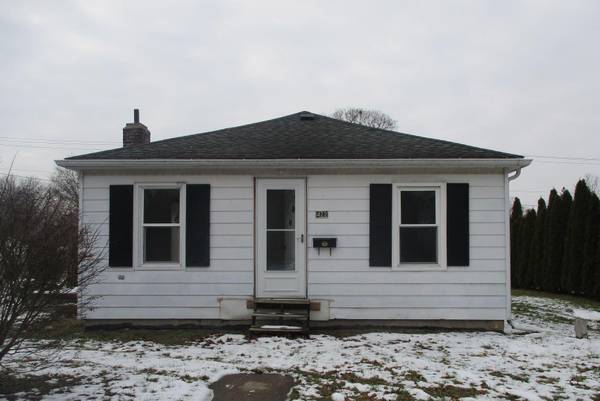 422 Center Street, Sturgis, MI 49091