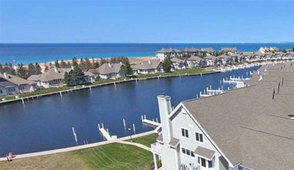 Manistee, MI 49660,104 Marina Drive