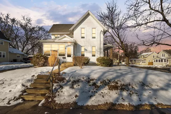 300 Douglas Street, Jackson, MI 49203