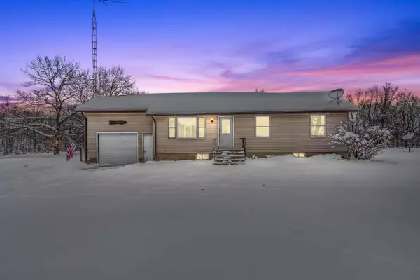 28015 N Drive S, Homer, MI 49245