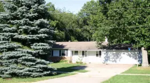 6727 S 12th Street, Portage, MI 49024