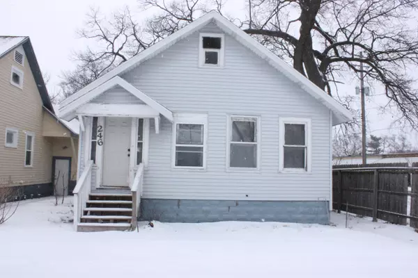 246 E Laketon Avenue, Muskegon, MI 49442