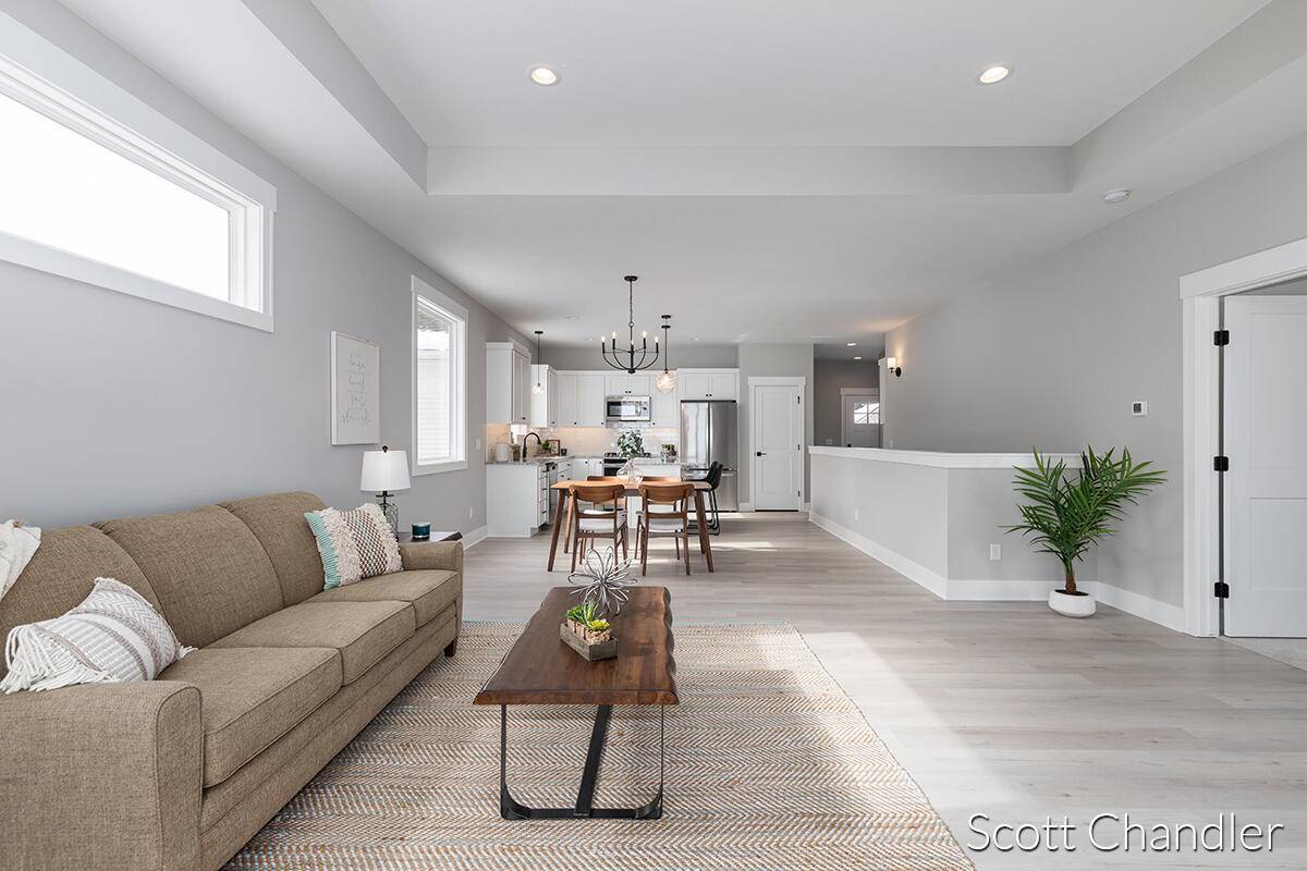 Hudsonville, MI 49426,5918 Gleneagle Trail