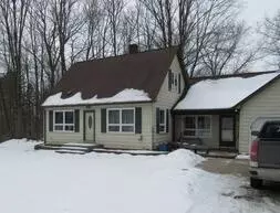 831 N Darling Avenue, Fremont, MI 49412