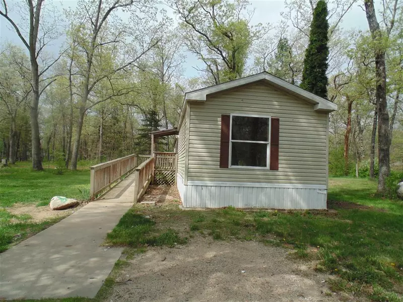 5295 S Arrowhead Trail, Baldwin, MI 49304