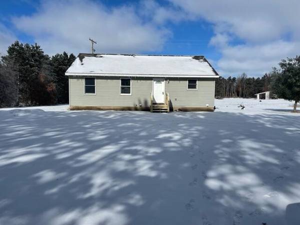 270 W Finkle Road, Mcbain, MI 49657