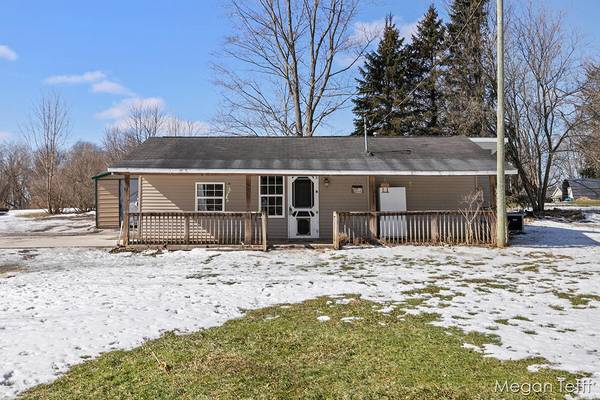 105 1st Street, Sand Lake, MI 49343