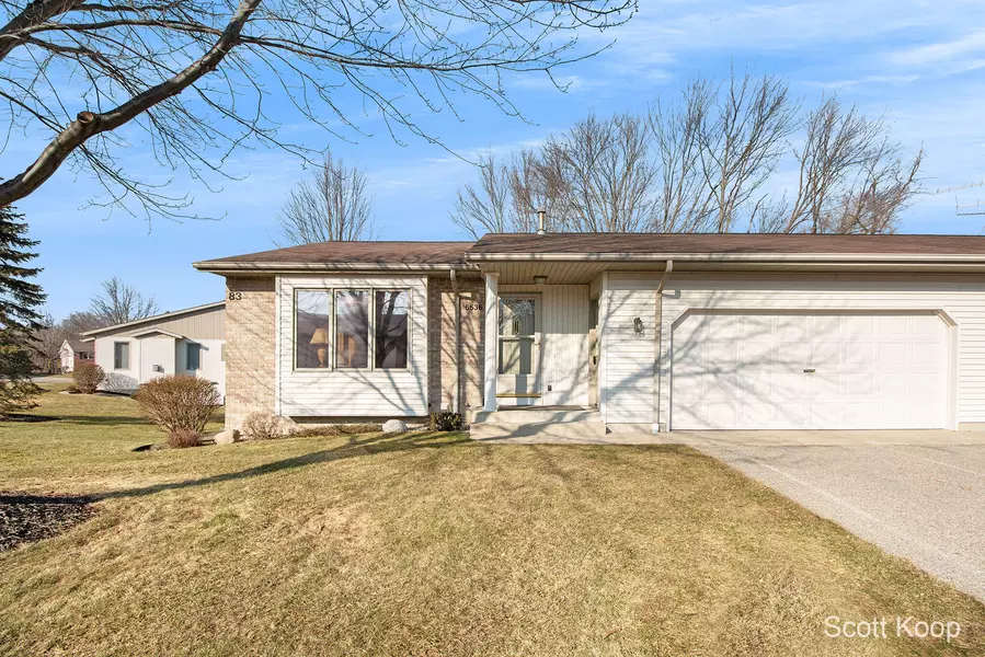 6536 Wood Dora Drive, Caledonia, MI 49316