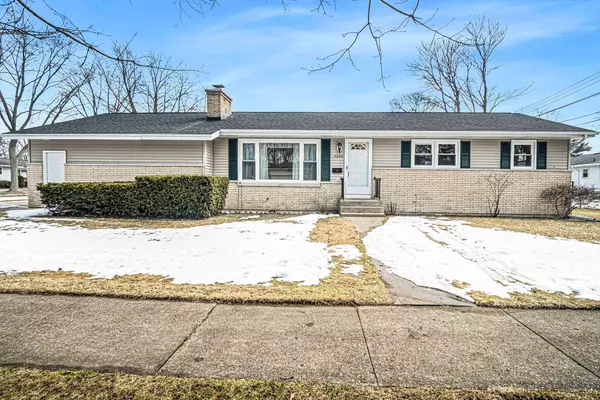 3030 Chapel Court, Muskegon, MI 49441