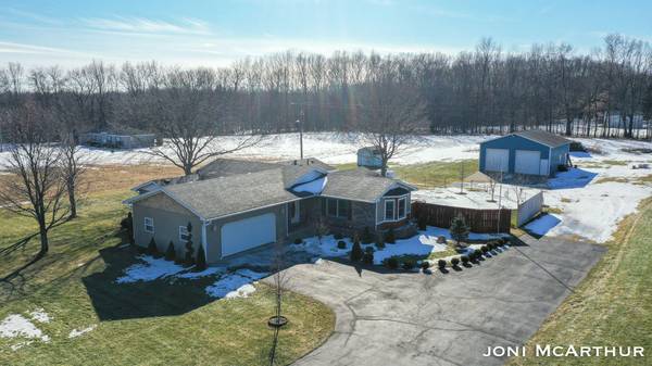 317 Long Road, Sand Lake, MI 49343