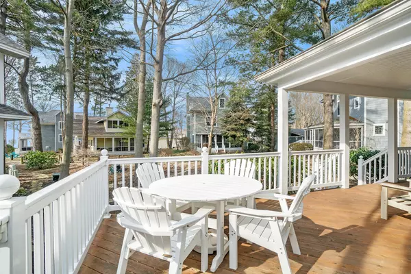 South Haven, MI 49090,76466 Fieldstone Circle