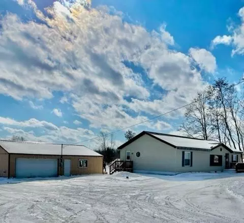 11871 US-10, Reed City, MI 49677