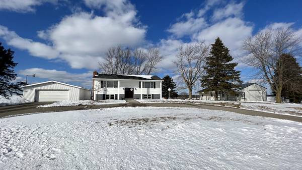 7596 W Stoney Corners Road, Mcbain, MI 49657