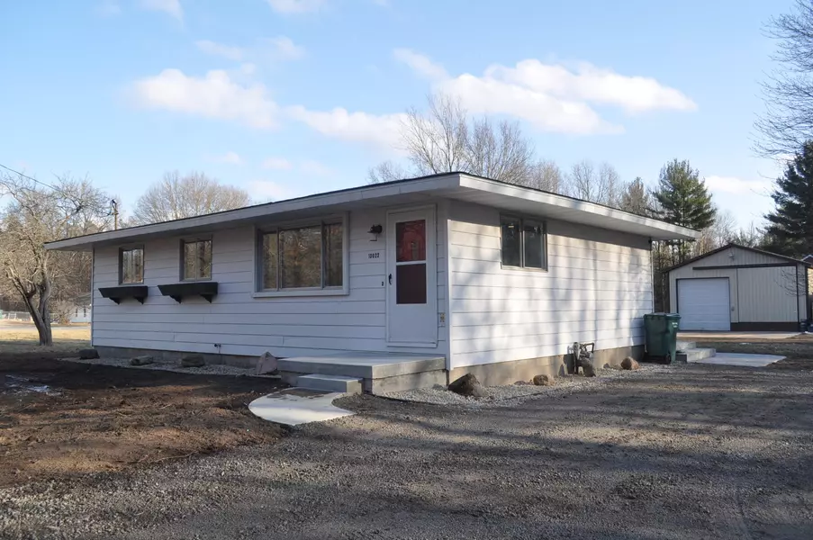 13022 State Road, Nunica, MI 49448