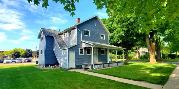 52 W Elm Street, Fremont, MI 49412