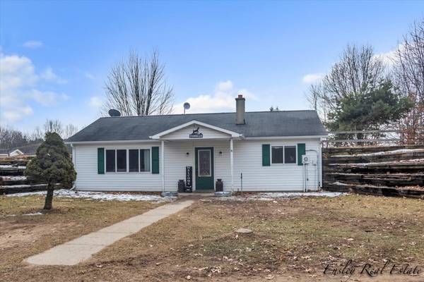 10526 21 Mile NE Road, Sand Lake, MI 49343