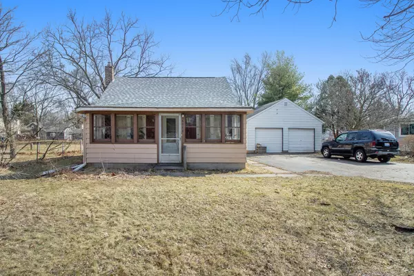 6088 Gibson Avenue, East Lansing, MI 48823