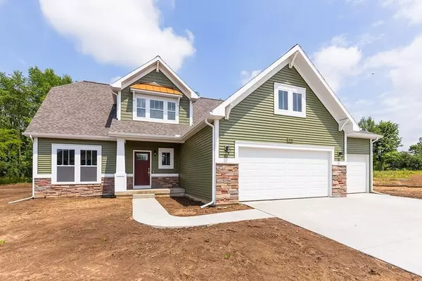 5353 Willowbend Trail, Kalamazoo, MI 49009