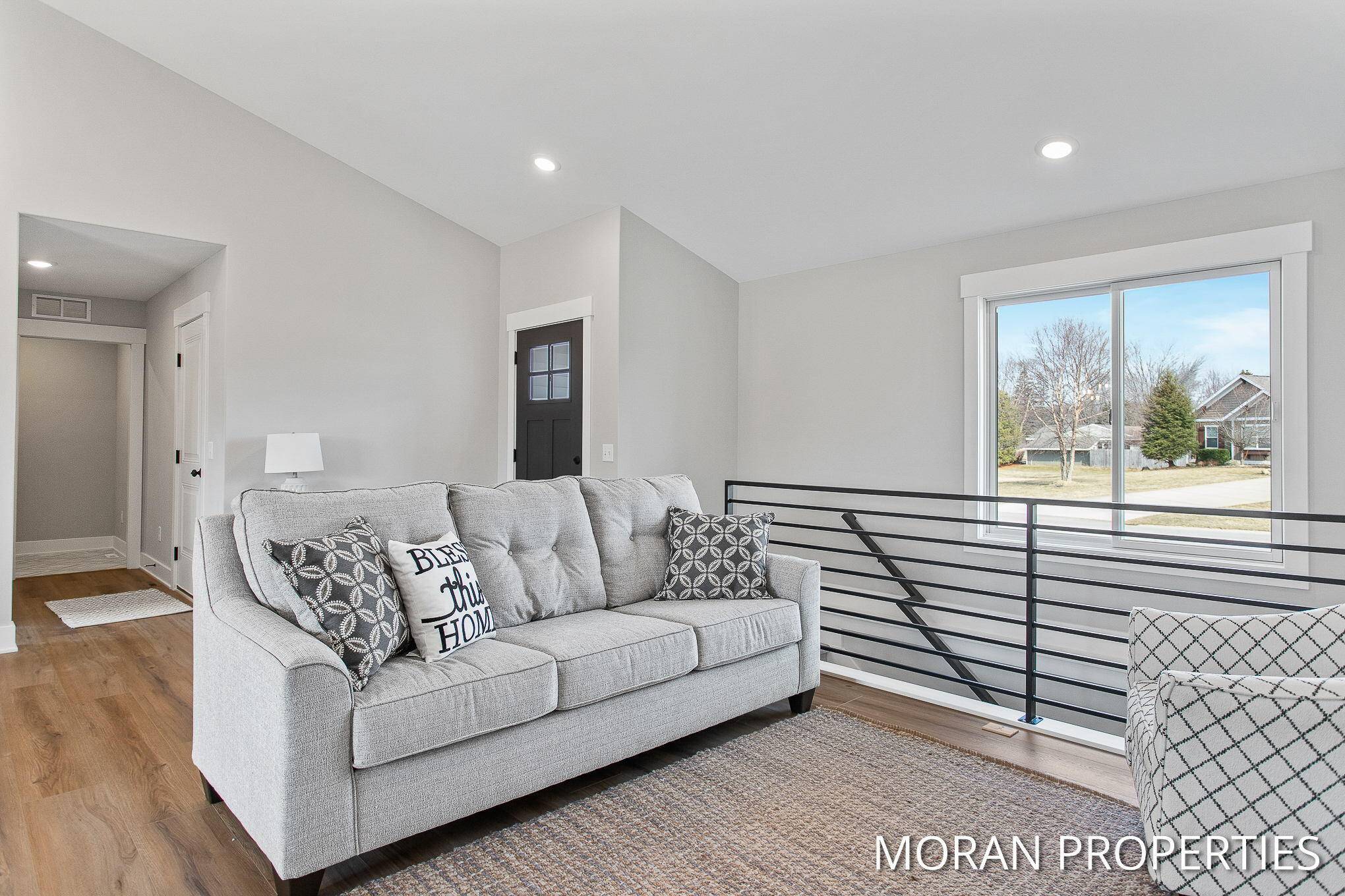 Hudsonville, MI 49426,8373 Aljopark Court