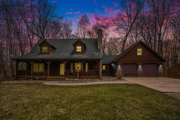 Niles, MI 49120,1907 Bond Street