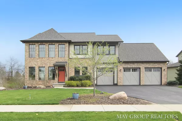 3940 Balsam Waters NE Drive, Grand Rapids, MI 49525