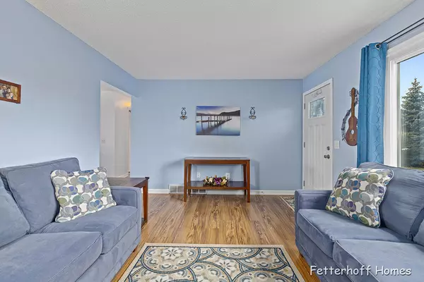 Jenison, MI 49428,7667 Coconut Drive