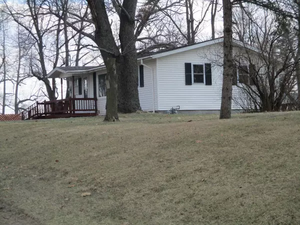 32195 Norman Street, Colon, MI 49040