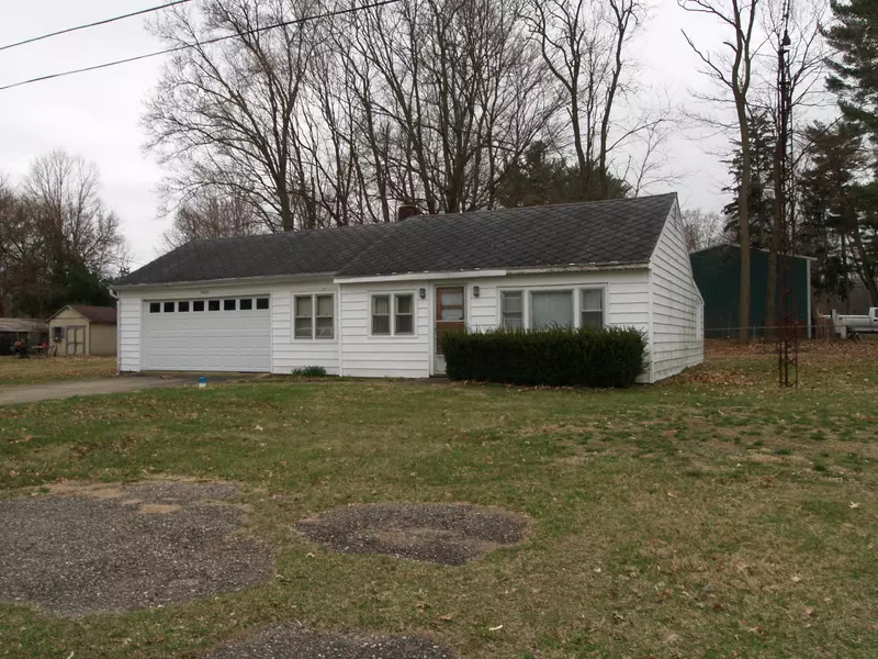 70224 Sheridan Drive, Edwardsburg, MI 49112