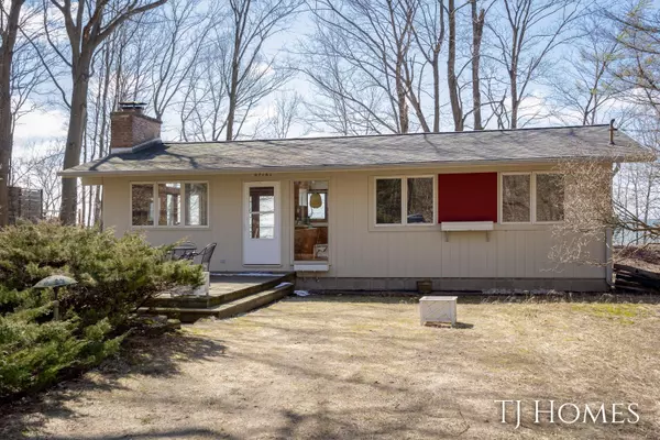 West Olive, MI 49460,7153 Helena Drive