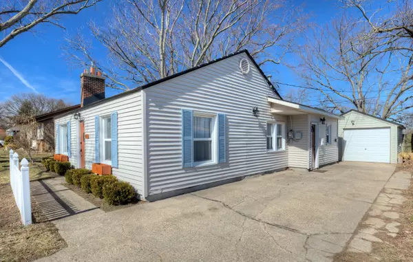 Holland, MI 49423,297 W 30th Street