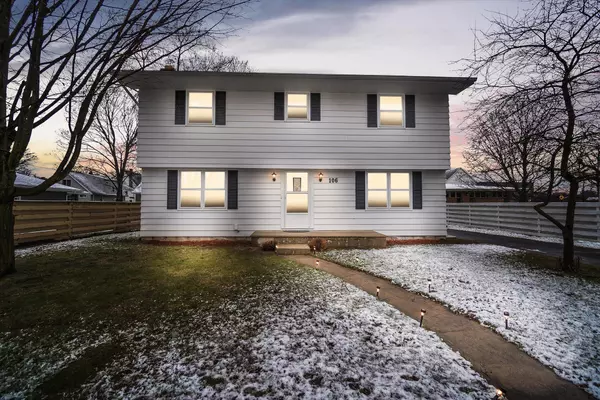 106 S Water Street, Stockbridge, MI 49285