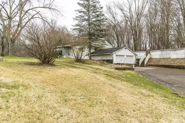 Lawrence, MI 49064,55361 Red Arrow Highway