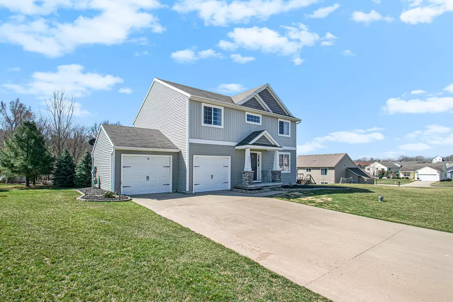 400 Green Ridge Drive, Caledonia, MI 49316