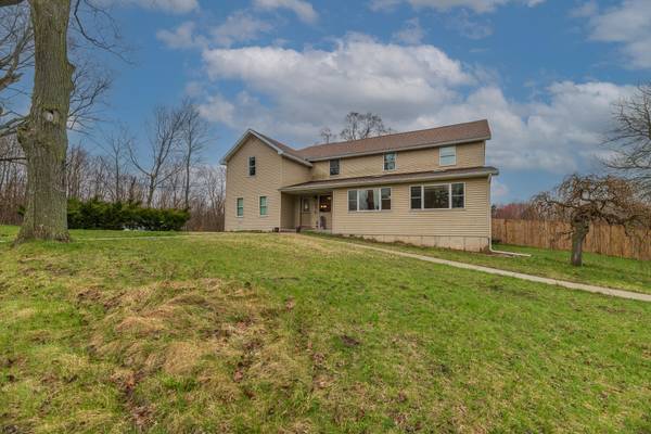 4428 Hagar Shore Road, Coloma, MI 49038